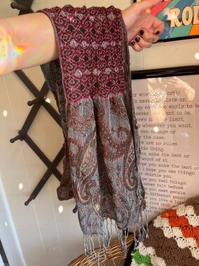 Boho Paisley & Diamond Pattern Fringe Scarf in Burgundy, Brown, Gray